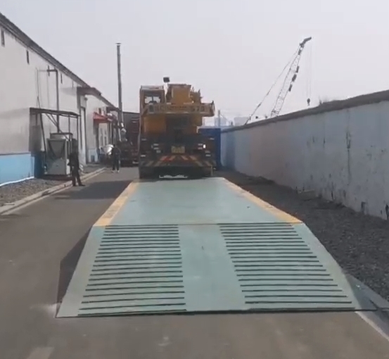 Installation site of truck scale without foundation and ramp